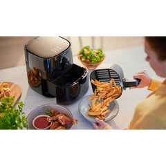 Philips HD9200/90 Essential Air Fryer 4.1 Liter Capacity 1400W